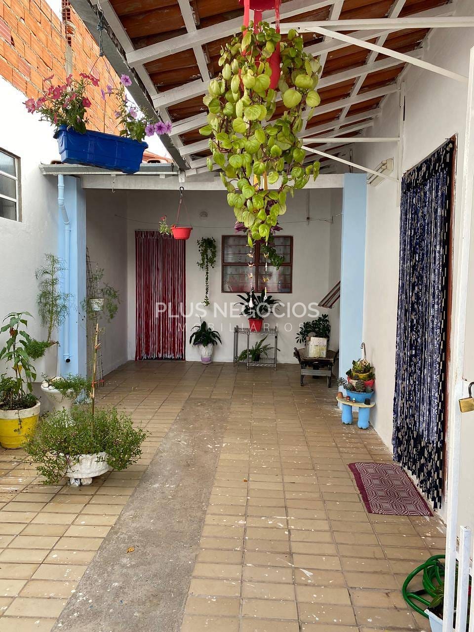 Casa à venda com 3 quartos, 101m² - Foto 8