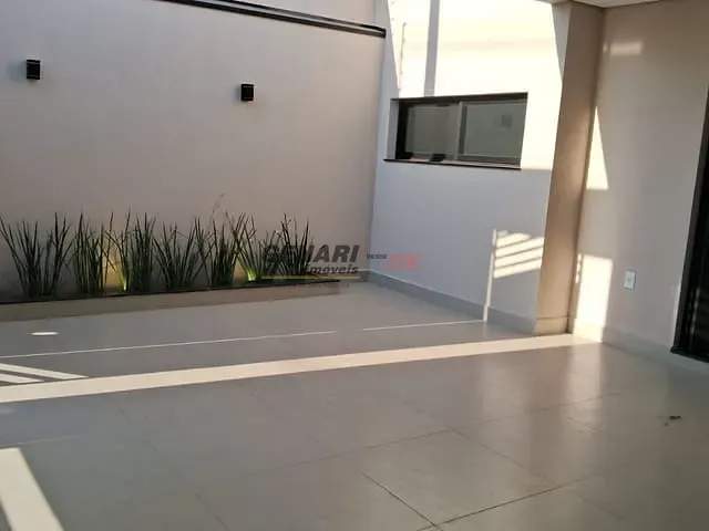Casa 3 quartos e 2 banheiros, à venda, no bairro Jardim Residencial Nova Veneza em Indaiatuba