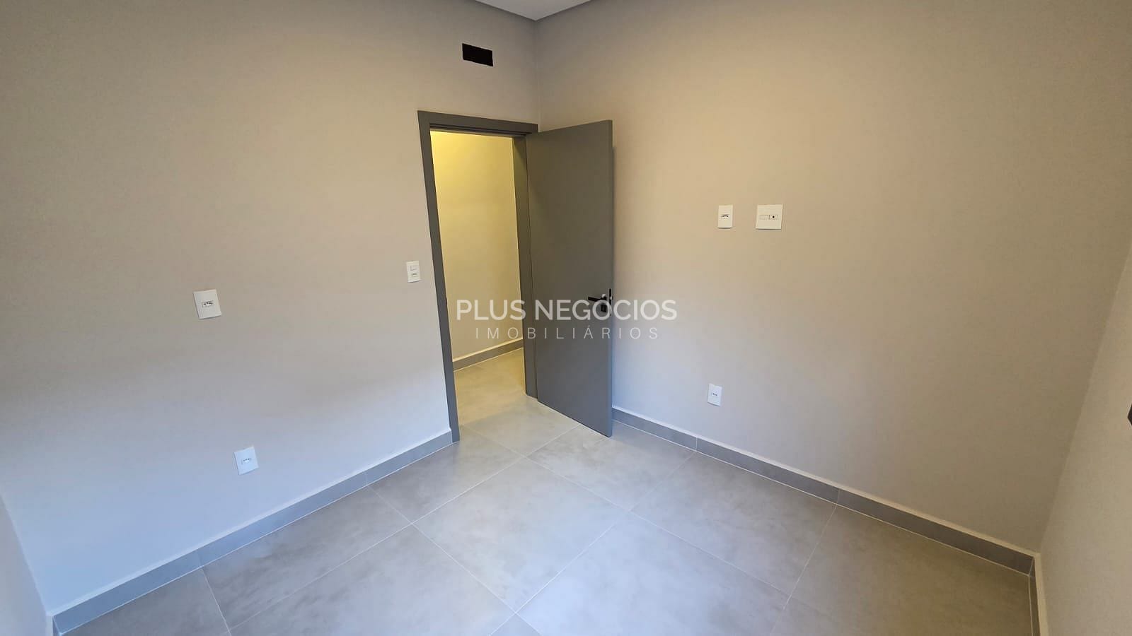 Casa à venda com 3 quartos, 136m² - Foto 32