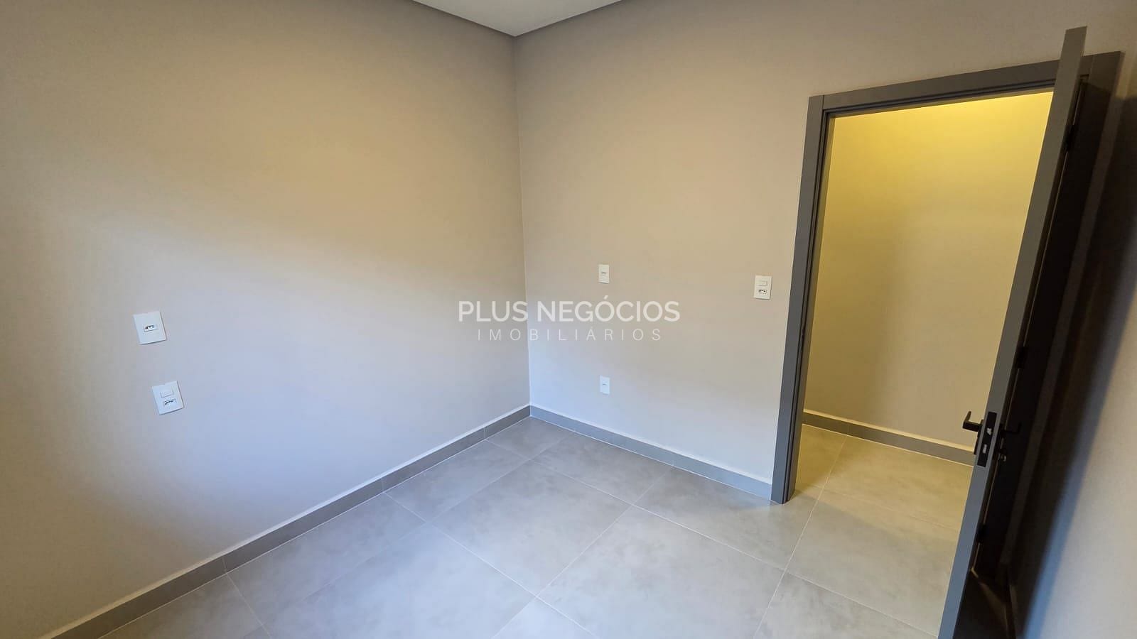 Casa à venda com 3 quartos, 136m² - Foto 31
