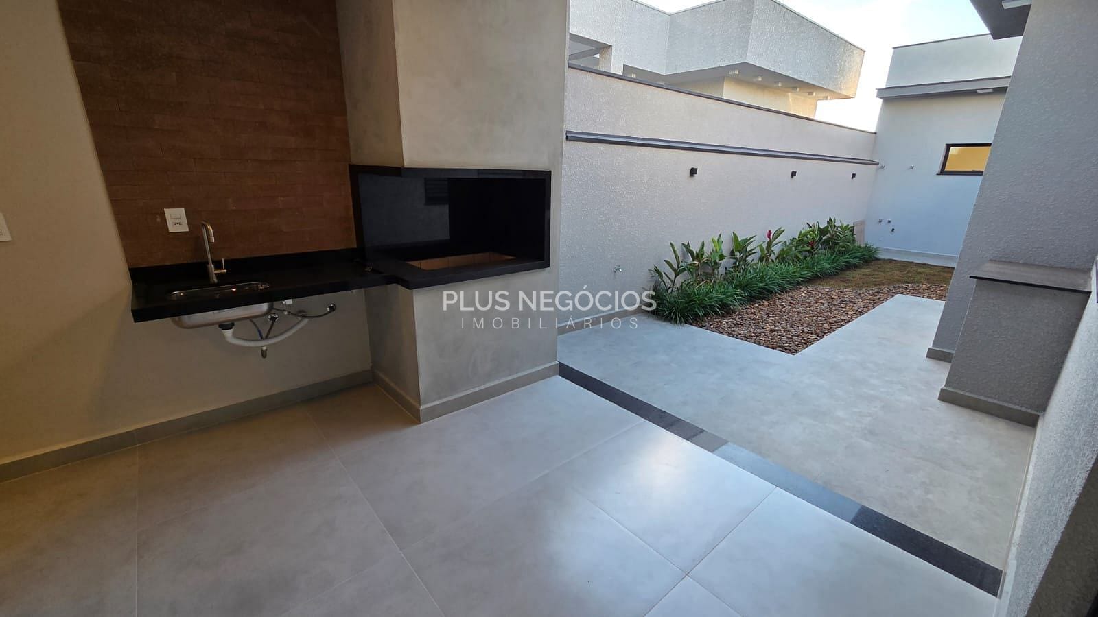 Casa à venda com 3 quartos, 136m² - Foto 14