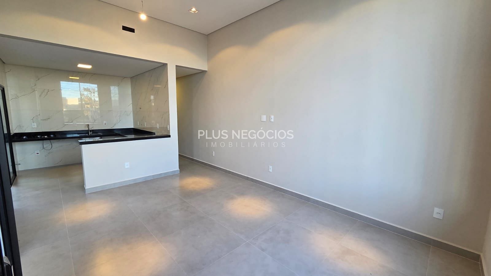 Casa à venda com 3 quartos, 136m² - Foto 3