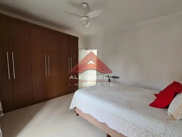 Casa 3 quartos e 1 banheiro, à venda, no bairro Jardim das Indústrias em São José dos Campos