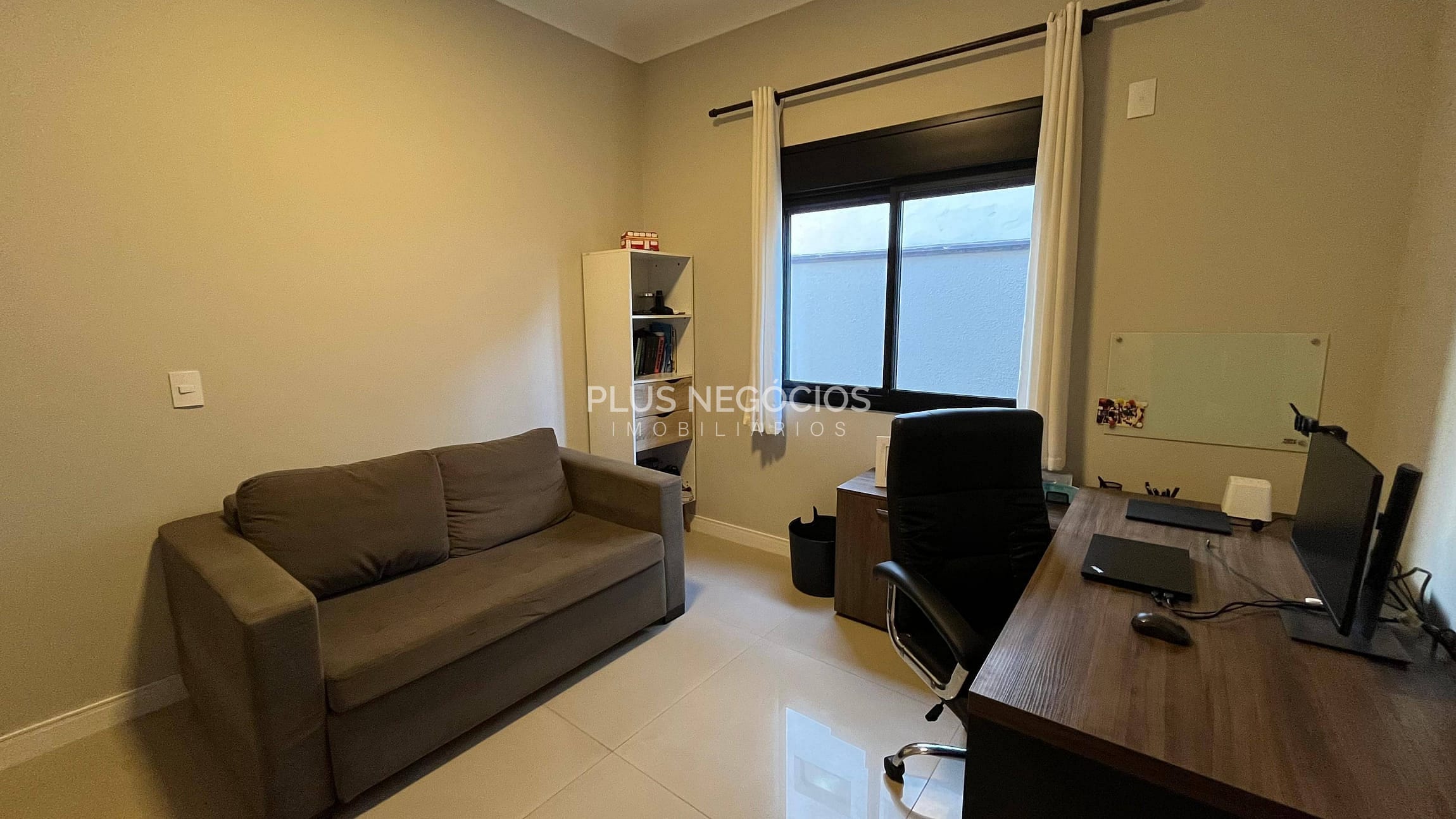 Casa, 3 quartos, 252 m² - Foto 14