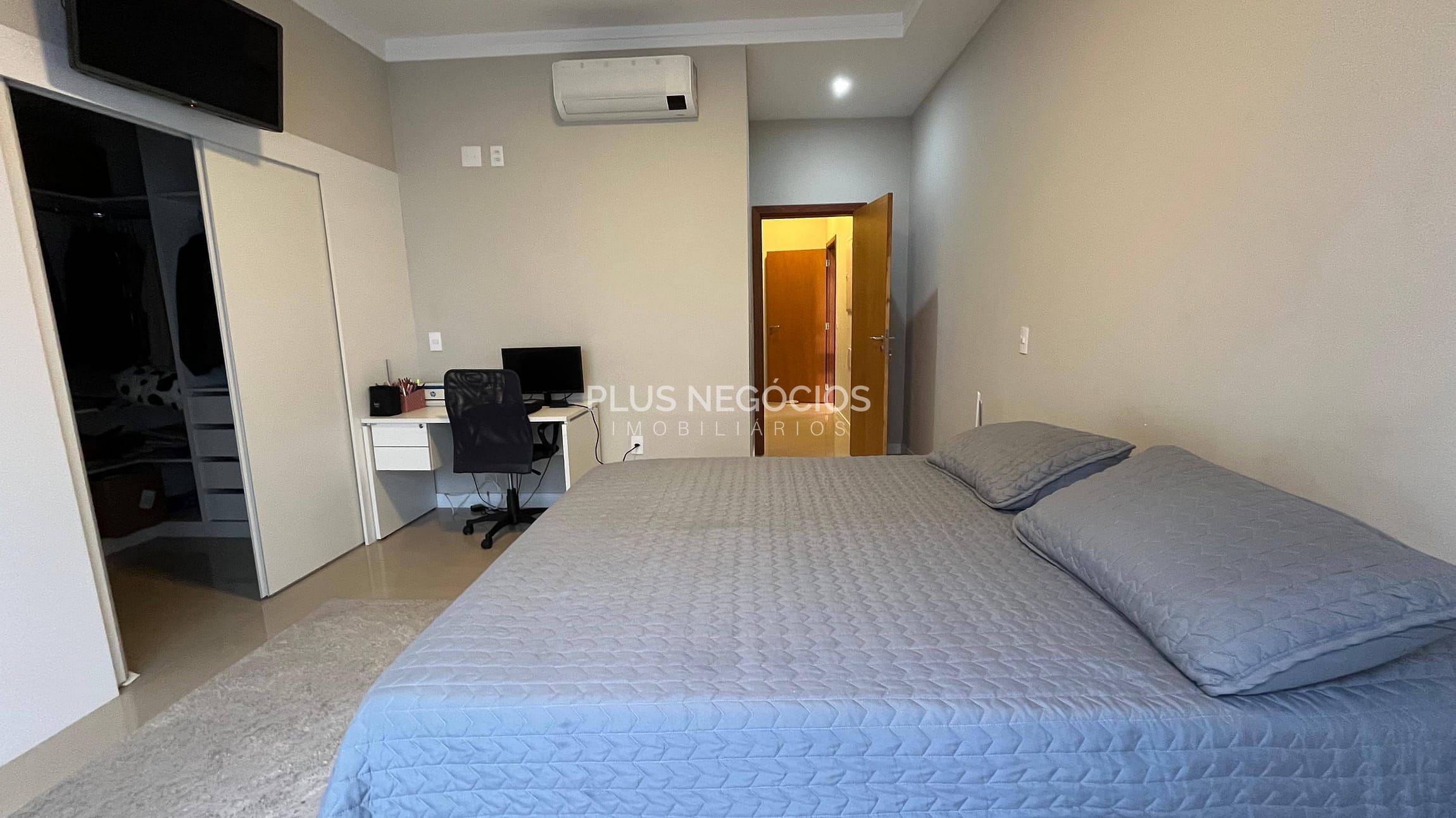 Casa, 3 quartos, 252 m² - Foto 18