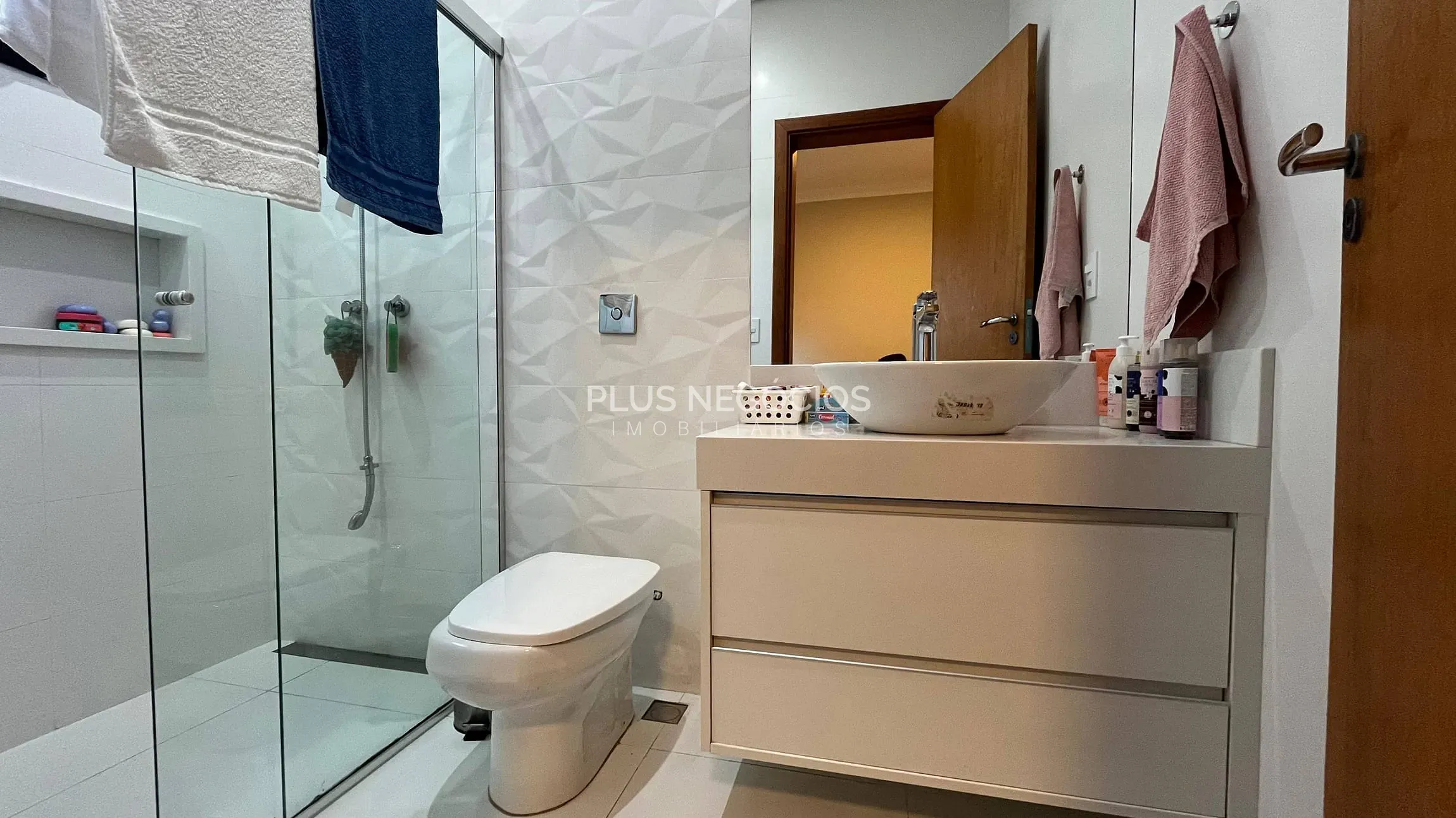 Casa, 3 quartos, 252 m² - Foto 20