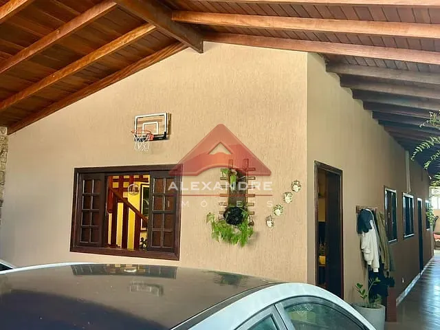 Casa 3 quartos e 3 banheiros, à venda, no bairro Vista Linda em São José dos Campos