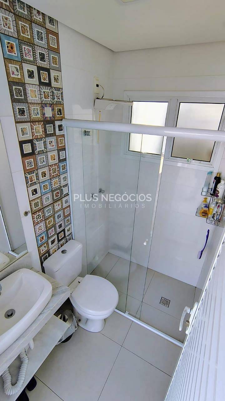 Casa, 3 quartos, 235 m² - Foto 69