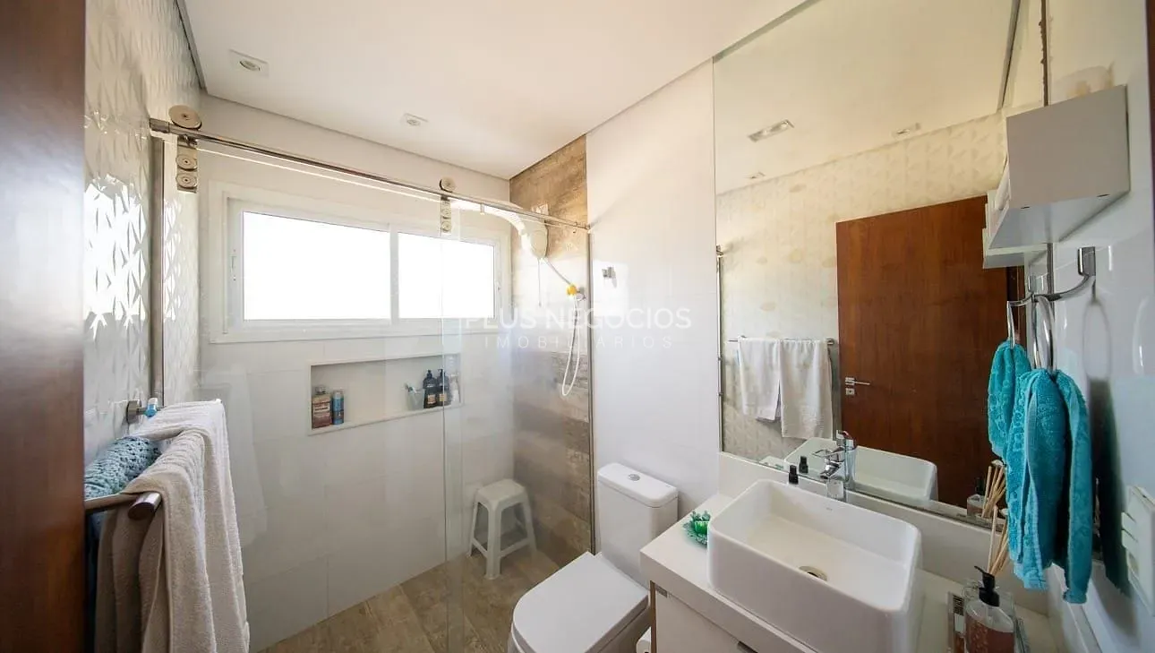 Casa, 3 quartos, 235 m² - Foto 34