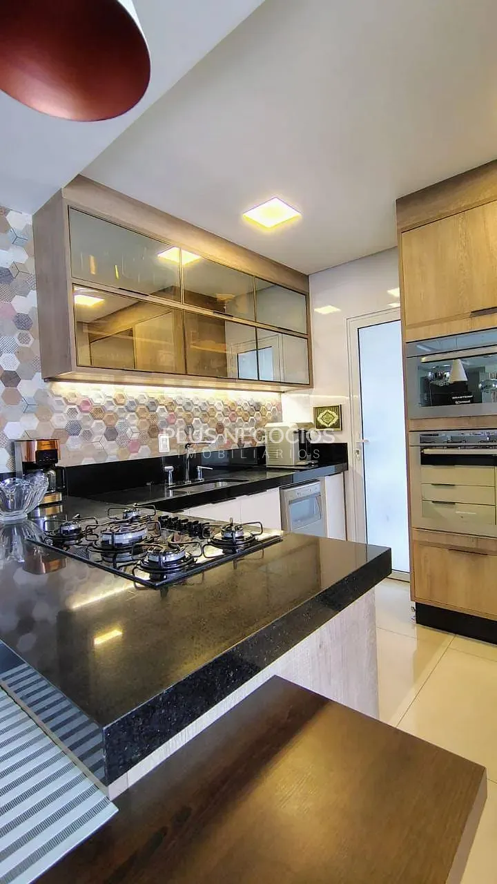 Casa, 3 quartos, 235 m² - Foto 68