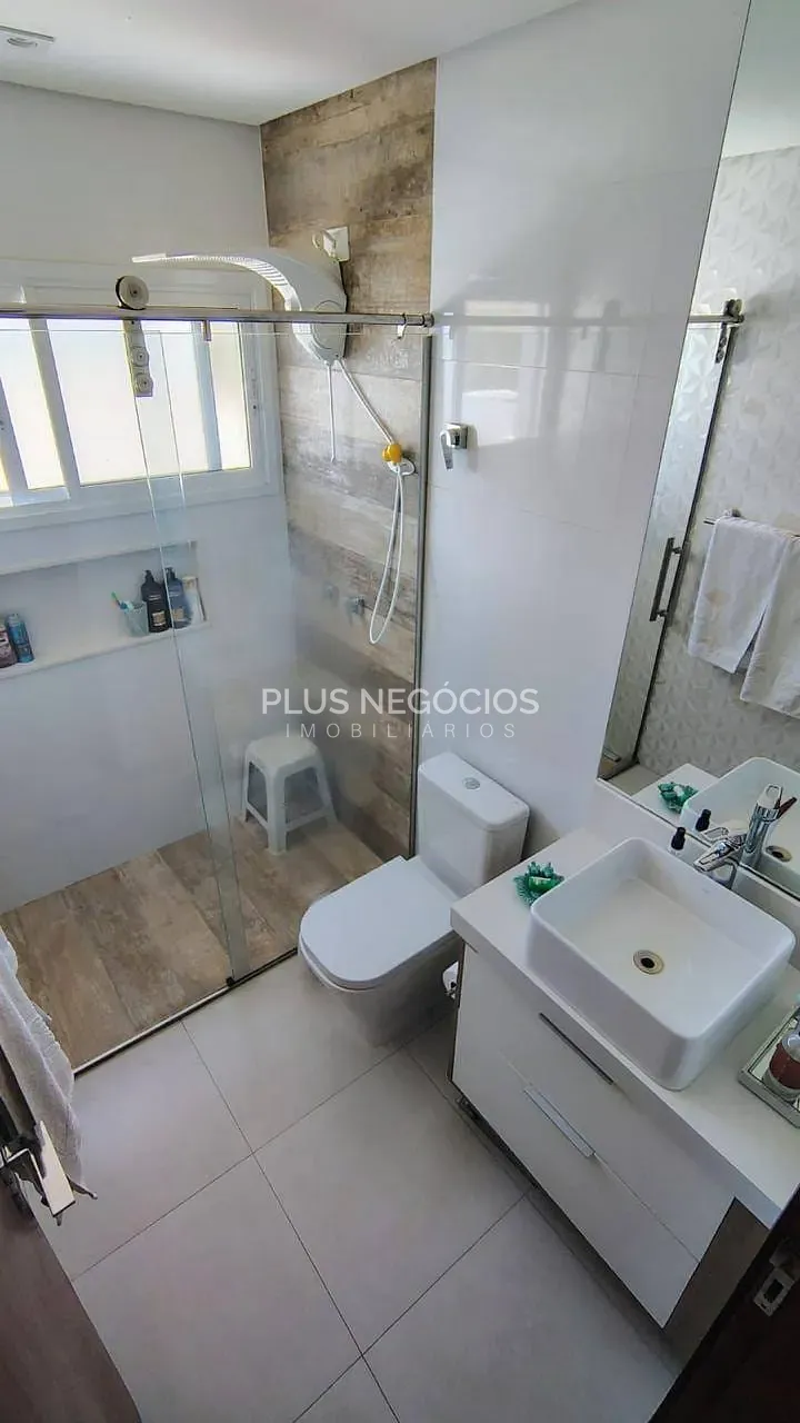 Casa, 3 quartos, 235 m² - Foto 78