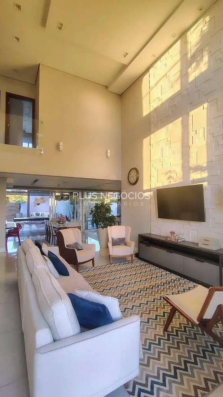 Casa, 3 quartos, 235 m² - Foto 82