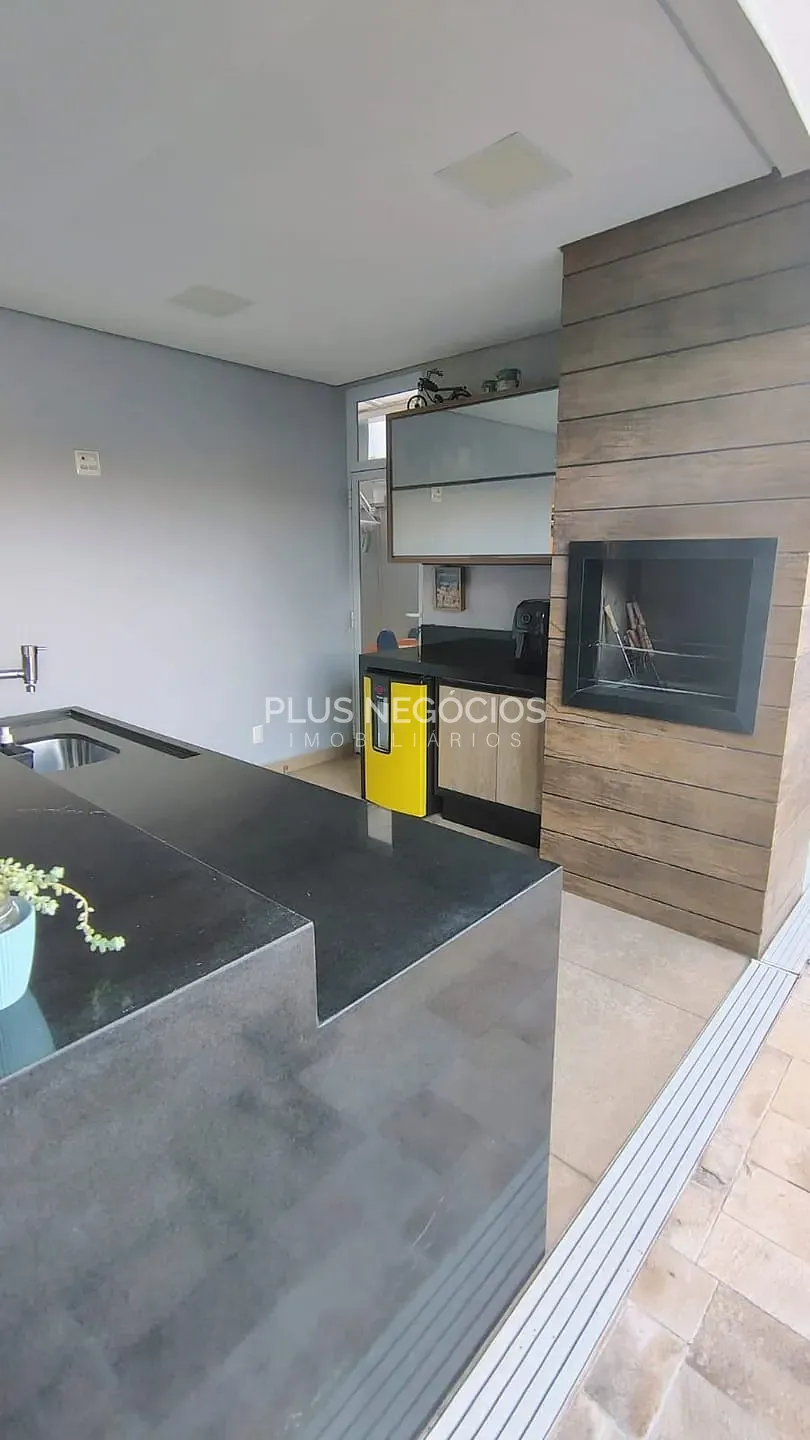 Casa, 3 quartos, 235 m² - Foto 95