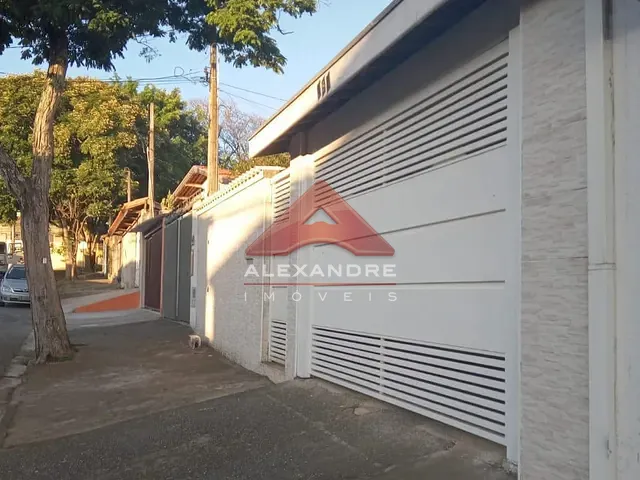 Casa 2 quartos e 1 banheiro, à venda, no bairro Jardim Santa Inês I em São José dos Campos
