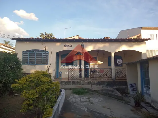 Casa 2 quartos e 1 banheiro, à venda, no bairro Jardim Santa Inês I em São José dos Campos