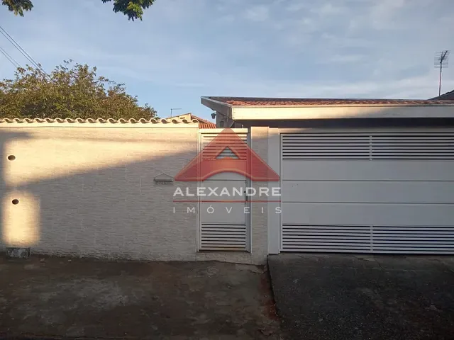 Casa 2 quartos e 1 banheiro, à venda, no bairro Jardim Santa Inês I em São José dos Campos