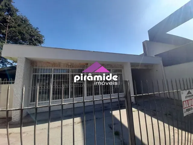 Casa com 317m², para alugar, no bairro Vila Rubi em São José dos Campos