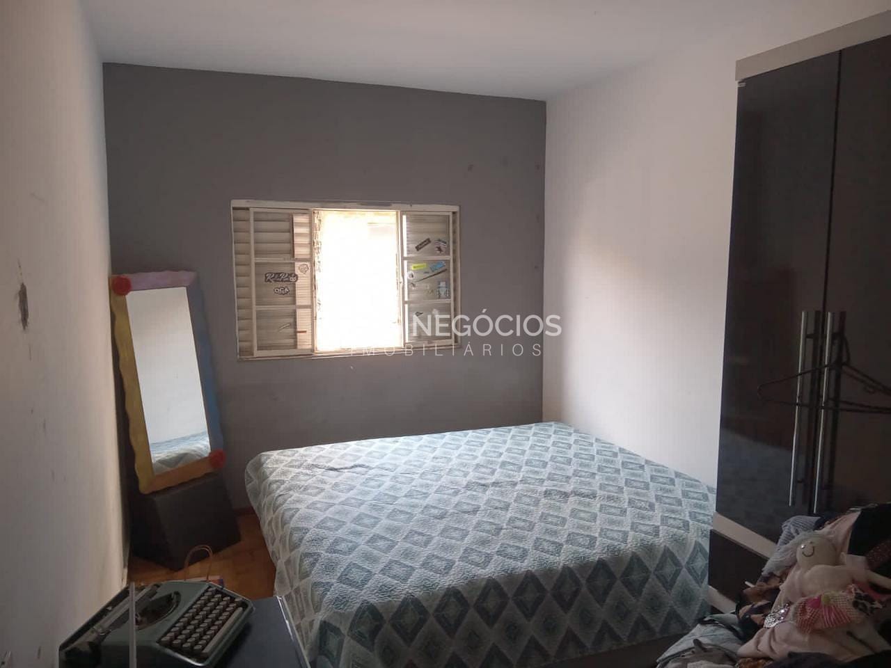 Casa à venda com 3 quartos, 90m² - Foto 4