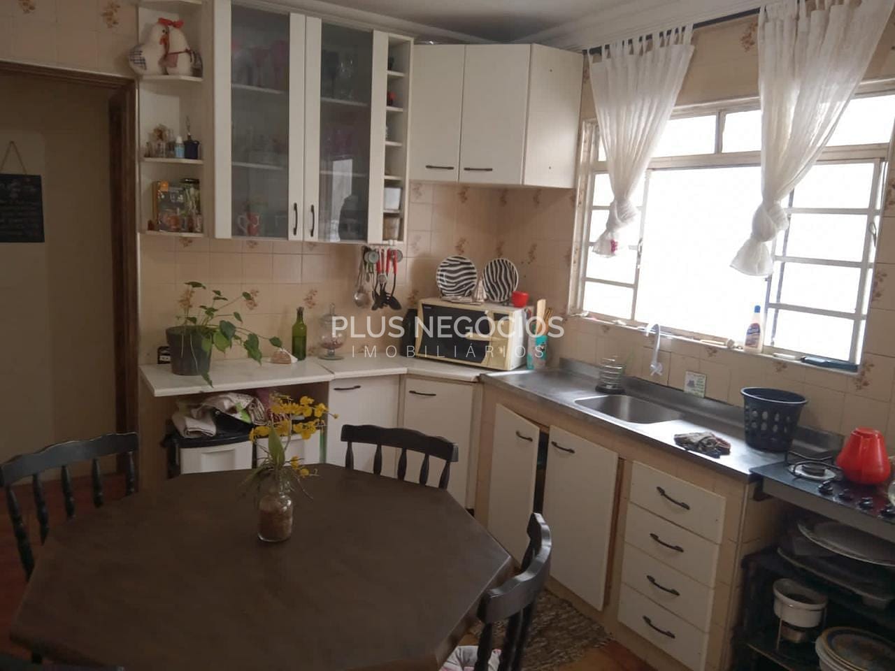 Casa à venda com 3 quartos, 90m² - Foto 5