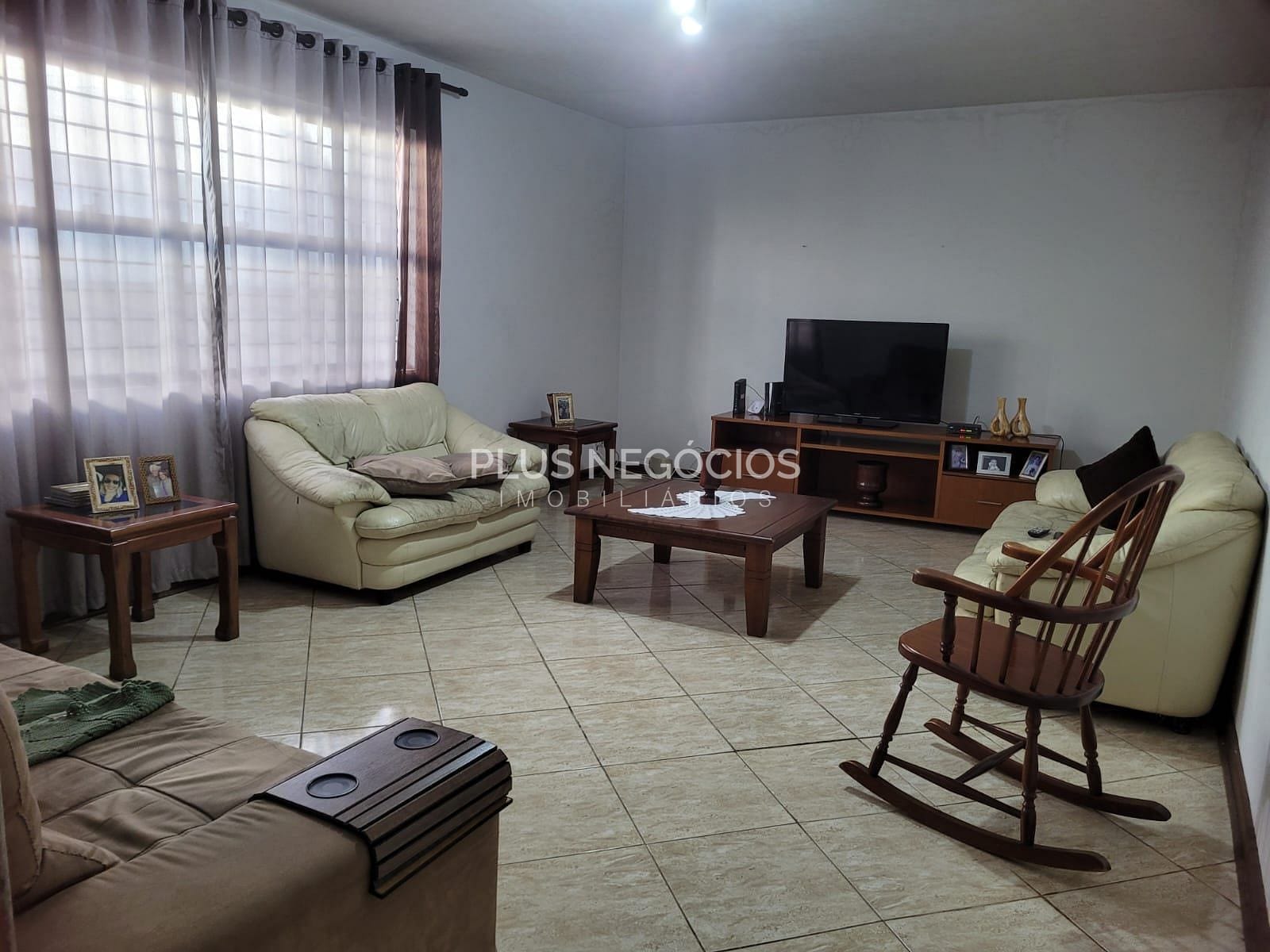 Casa, 3 quartos, 285 m² - Foto 13