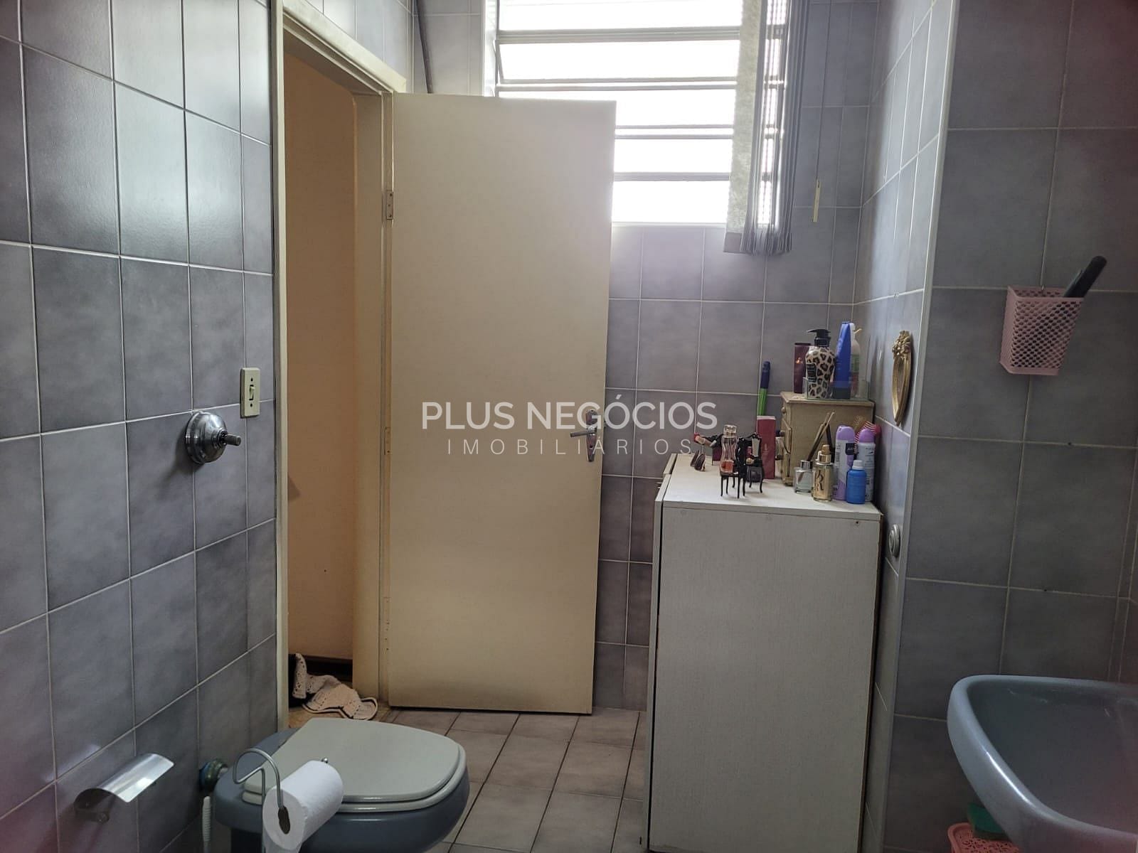 Casa, 3 quartos, 285 m² - Foto 31