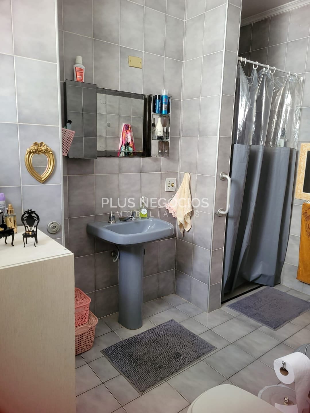 Casa, 3 quartos, 285 m² - Foto 41