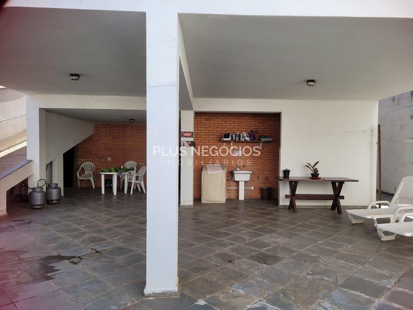 Casa, 3 quartos, 285 m² - Foto 44