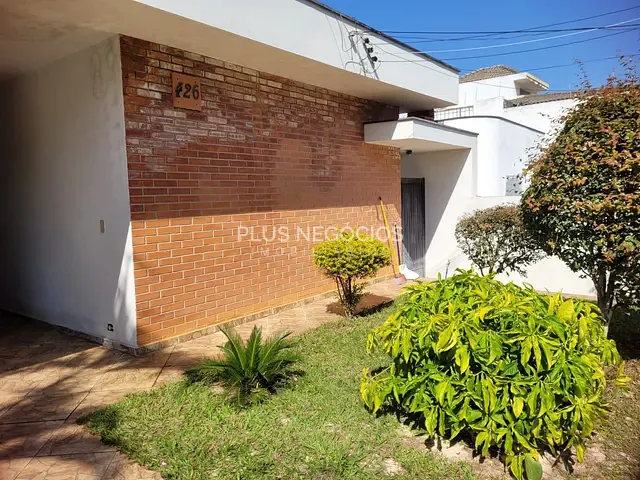 Casa com 285m² 3 quartos e 3 banheiros, à venda, no bairro Jardim Santa Rosália em Sorocaba