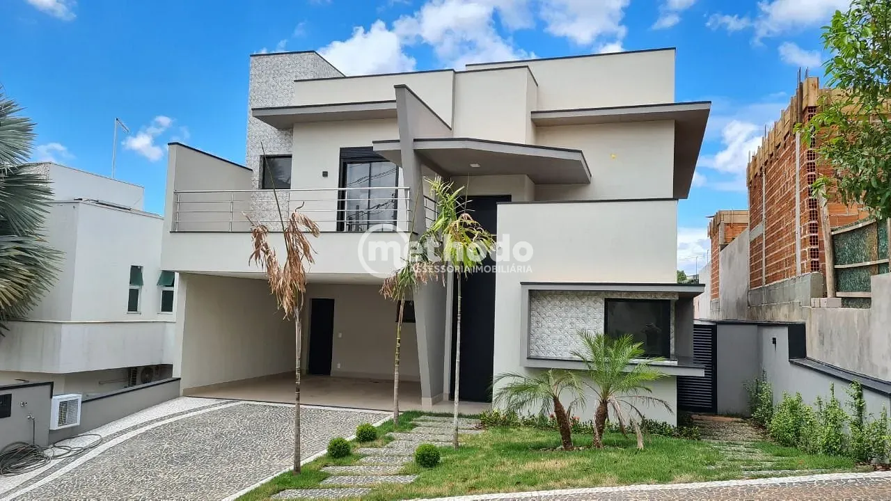 Casa, 3 quartos, 246 m² - Foto 1