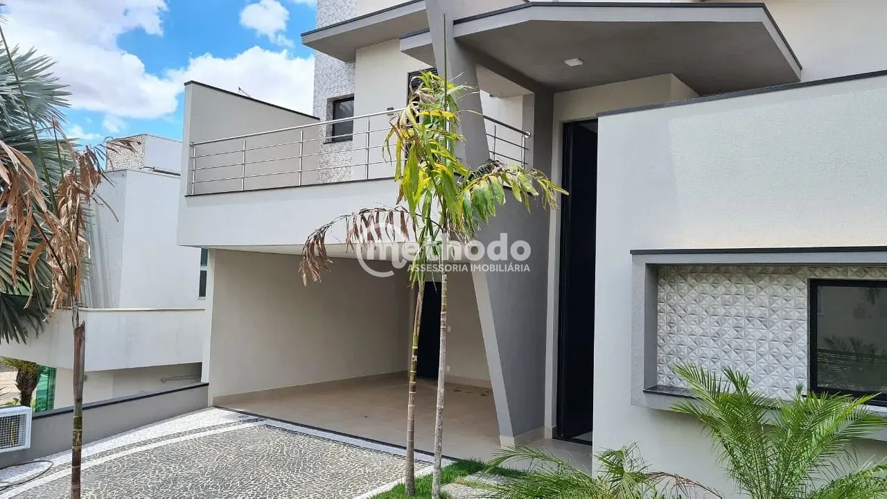 Casa, 3 quartos, 246 m² - Foto 2