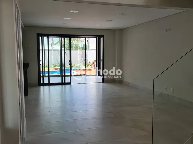Casa com 360m² 3 quartos e 5 banheiros, à venda, no bairro Swiss Park em Campinas