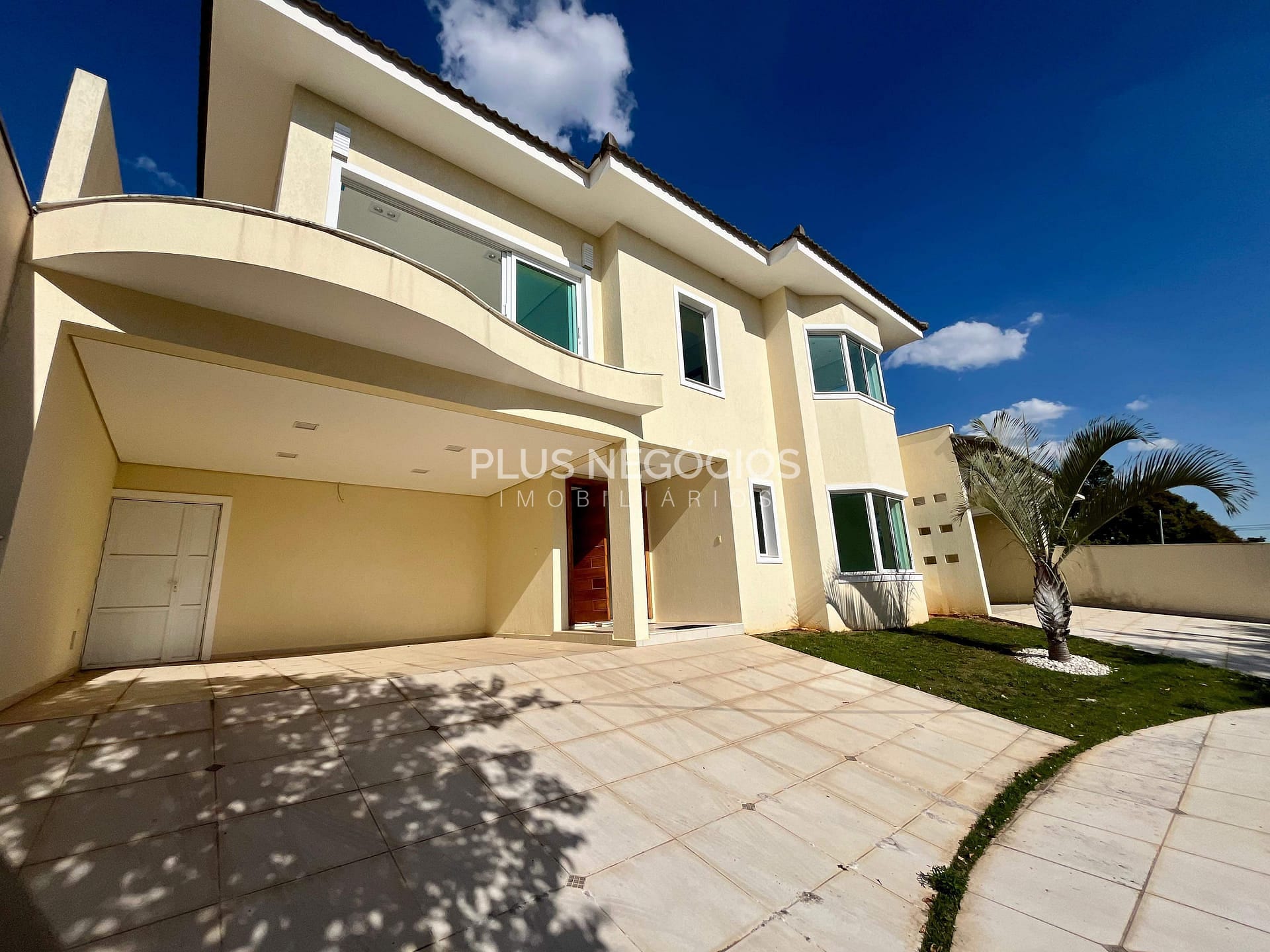 Casa à venda com 5 quartos, 398m² - Foto 3