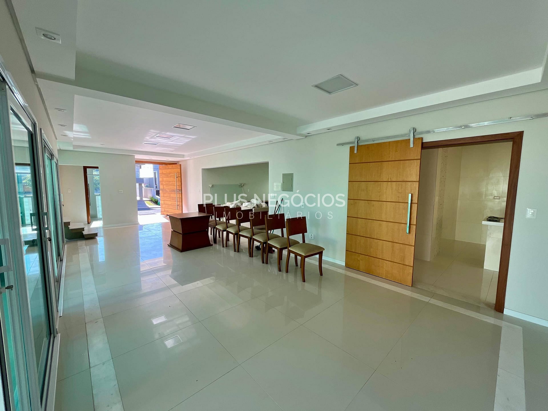 Casa à venda com 5 quartos, 398m² - Foto 5