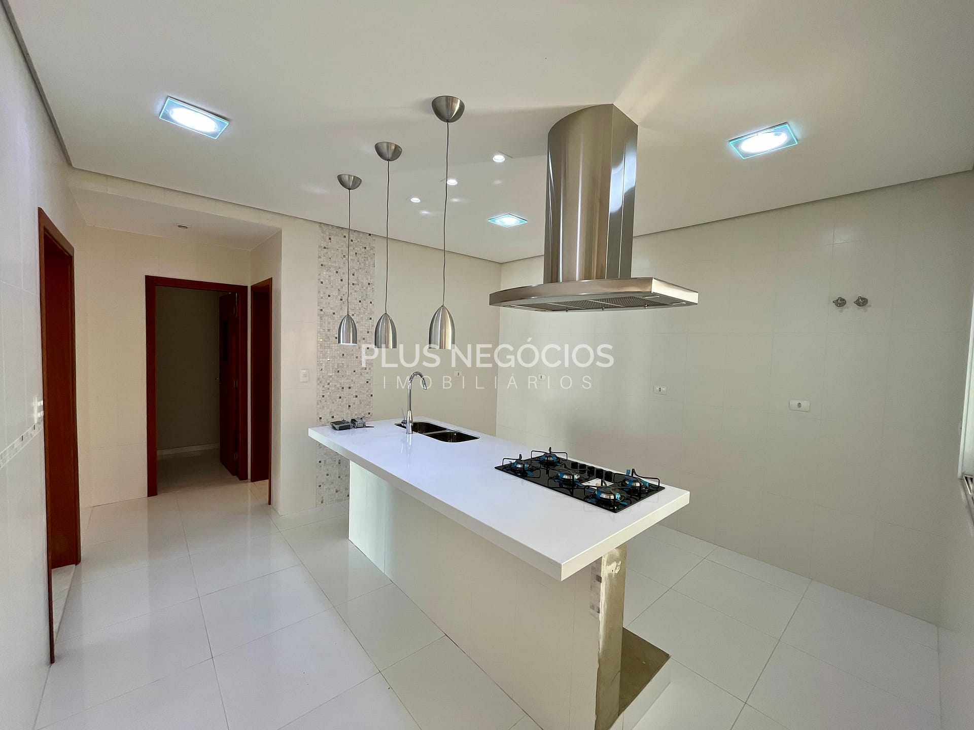Casa à venda com 5 quartos, 398m² - Foto 9