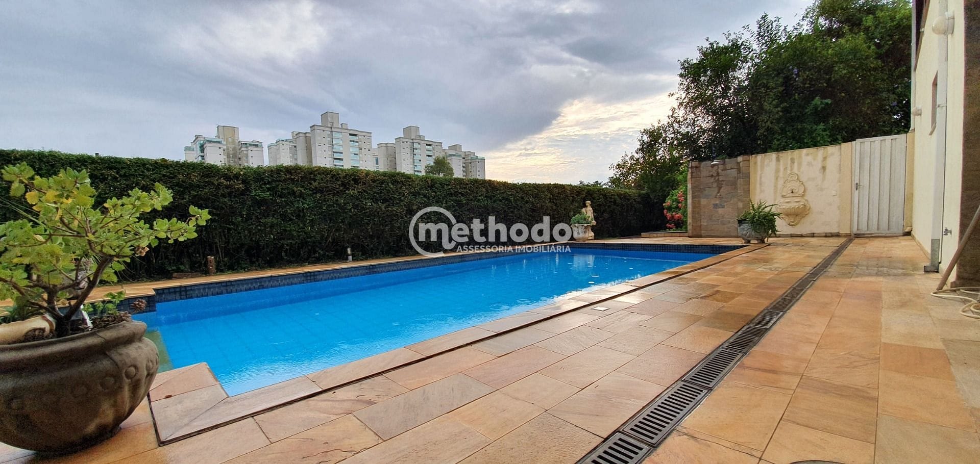 Casa, 4 quartos, 1060 m² - Foto 55