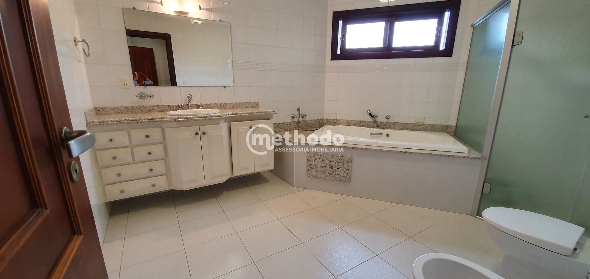 Casa, 4 quartos, 1060 m² - Foto 36