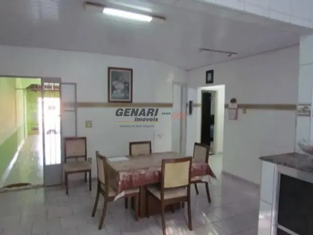 Casa com 165m² 3 quartos e 2 banheiros, à venda, no bairro Vila Avaí em Indaiatuba