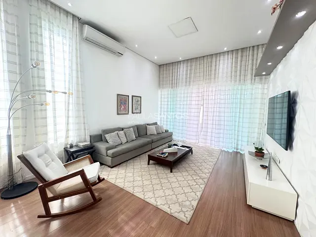 Casa com 360m² 3 quartos e 3 banheiros, à venda, no bairro Cajuru do Sul em Sorocaba