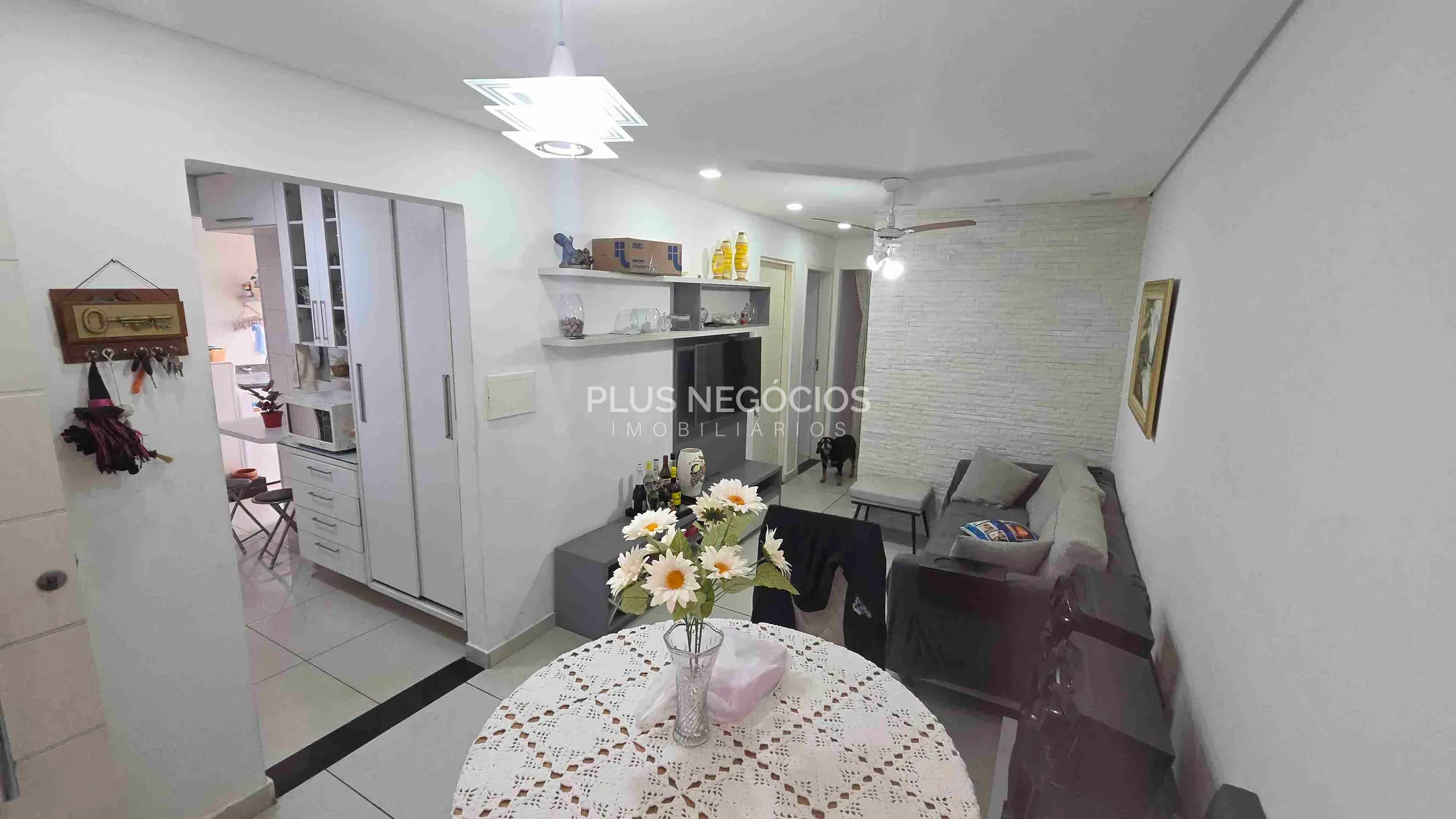 Casa, 3 quartos, 95 m² - Foto 2