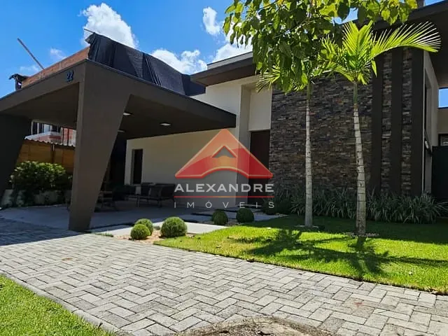 Casa 3 quartos e 2 banheiros, à venda, no bairro Loteamento Floresta em São José dos Campos