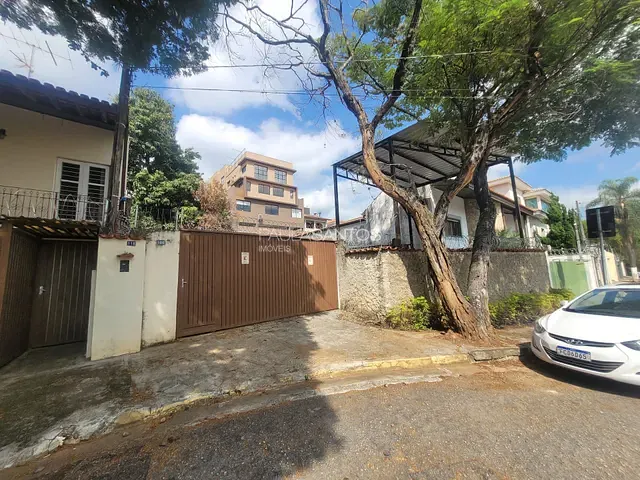 Casa com 669m², à venda ou para alugar, no bairro Parque Campolim em Sorocaba