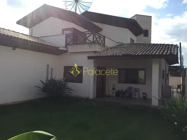 Casa 3 quartos e 3 banheiros, à venda, no bairro Condominio Residencial Real Ville em Pindamonhangaba