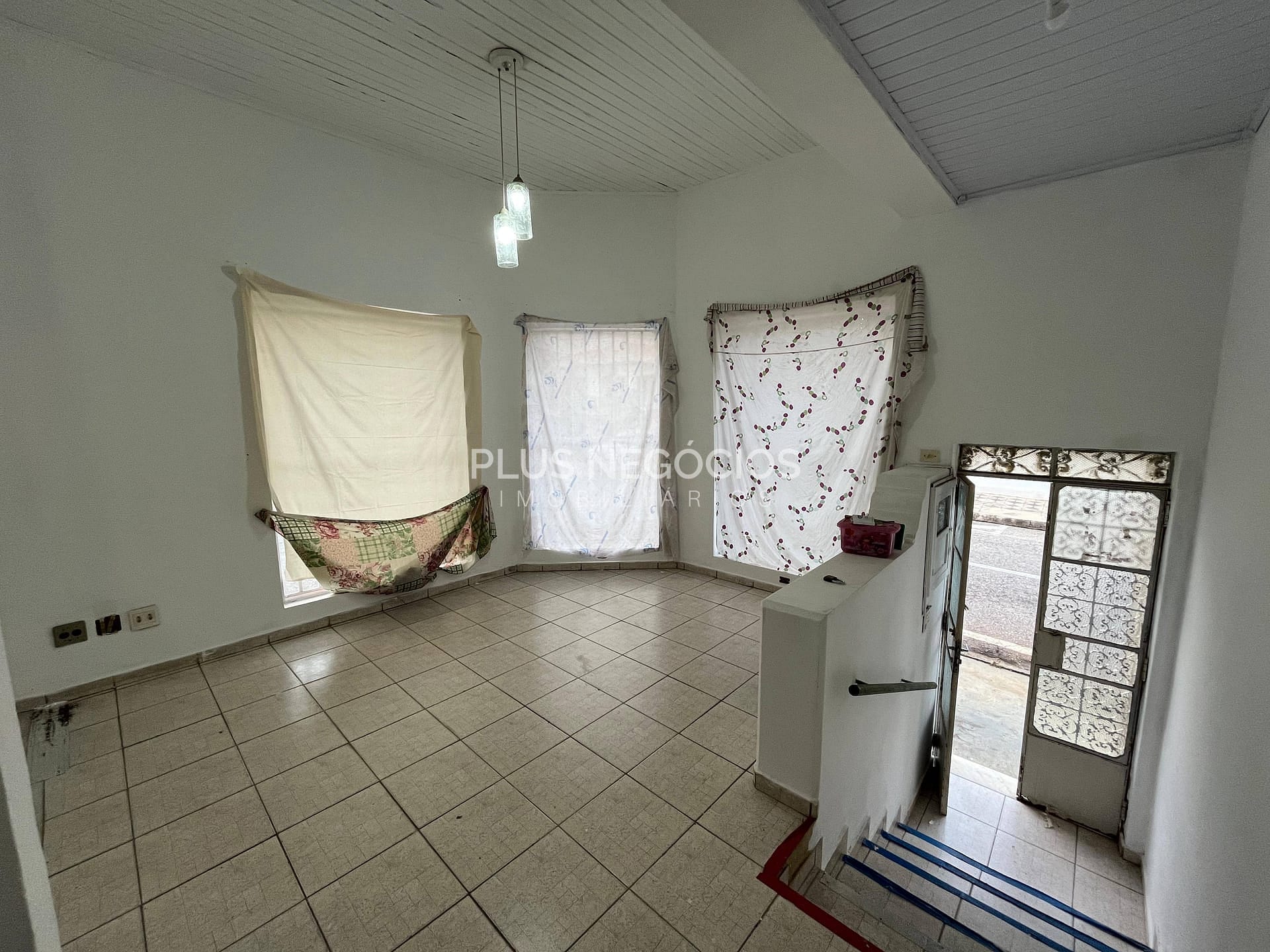 Casa, 1 quarto, 241 m² - Foto 6