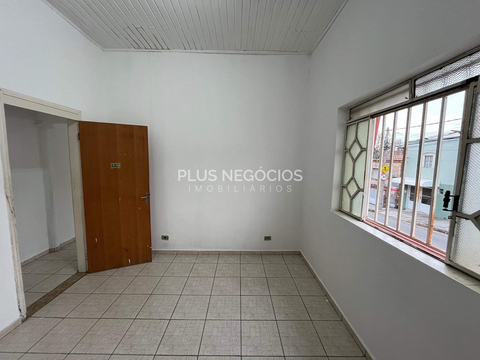 Casa, 1 quarto, 241 m² - Foto 10
