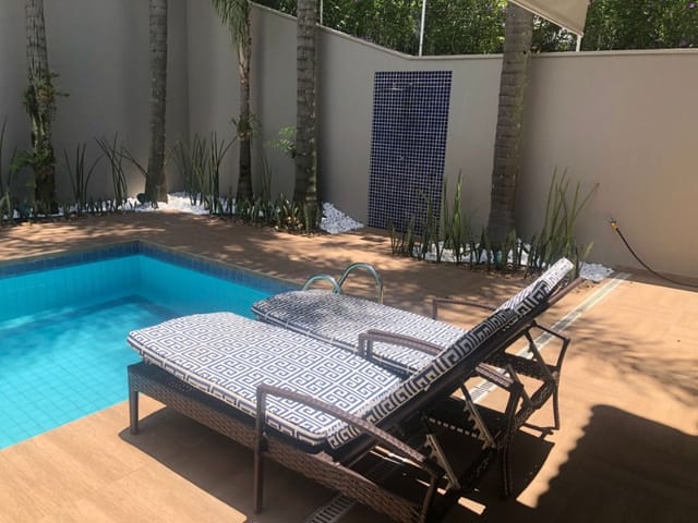 Casa com 490m² 4 quartos e 6 banheiros, à venda, no bairro Alphaville em Santana de Parnaíba
