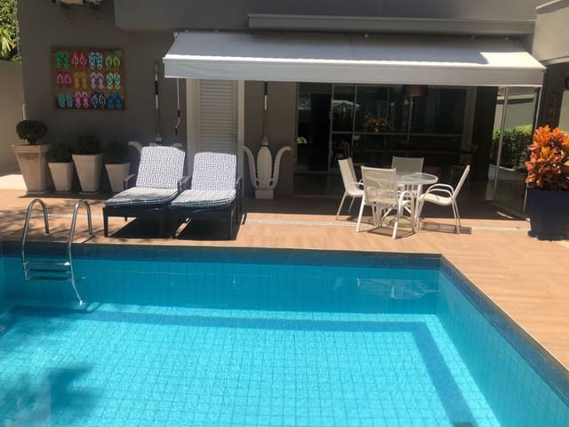 Casa com 490m² 4 quartos e 6 banheiros, à venda, no bairro Alphaville em Santana de Parnaíba