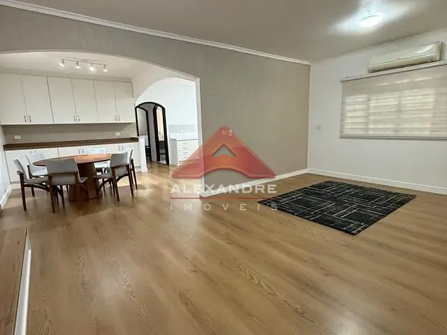 Casa 3 quartos e 1 banheiro, à venda, no bairro Jardim Portugal em São José dos Campos