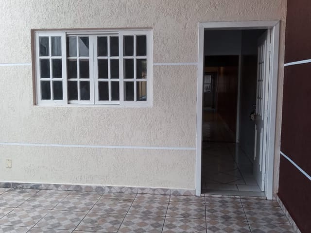 Casa com 150m² 4 quartos e 2 banheiros, à venda, no bairro Residencial e Comercial Cidade Morumbi em Pindamonhangaba