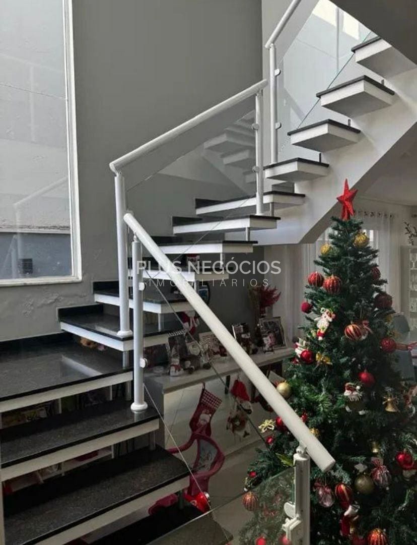 Casa, 3 quartos, 176 m² - Foto 3