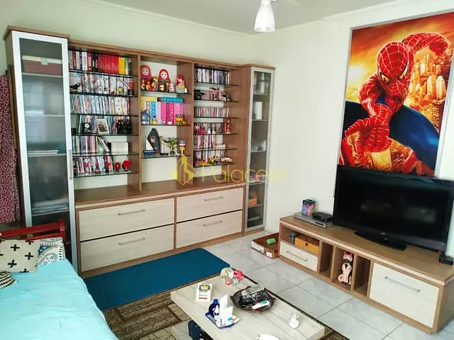 Casa com 420m² 2 quartos e 2 banheiros, à venda, no bairro Condomínio Real Ville em Pindamonhangaba